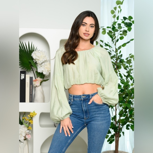 NWT Emory Park Mint Colored Cropped Blouson Long Sleeve Top - Picture 1 of 9